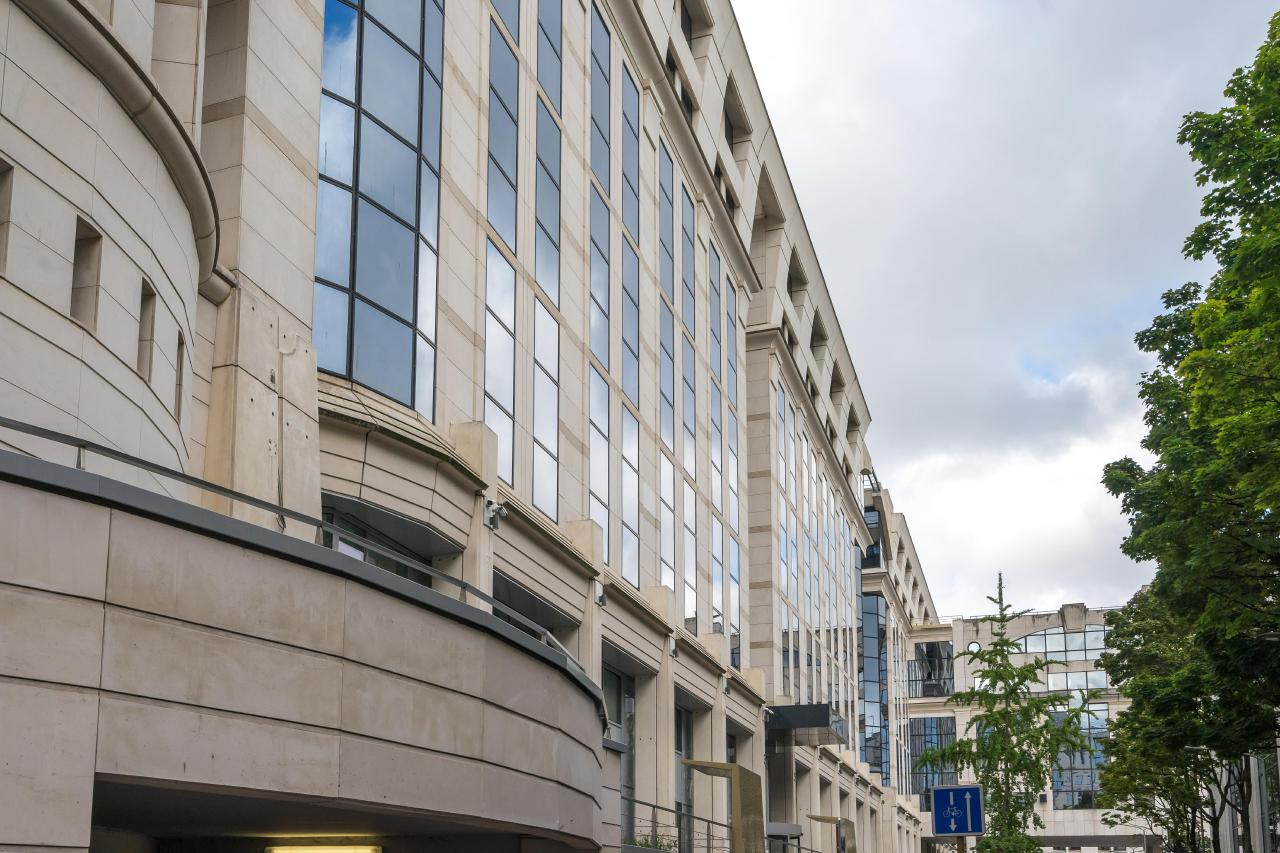 Bureau Sèvres 5201m² Location bureau Sèvres Hauts-de-Seine OLBUR2104542 1